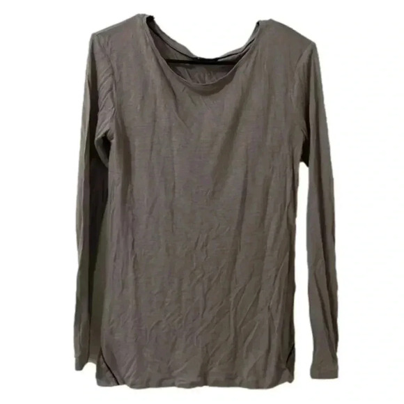 Massimo Dutti Top Size S  - Picture 1 of 7